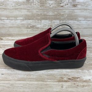 maroon velvet vans
